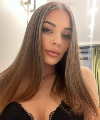 Ева