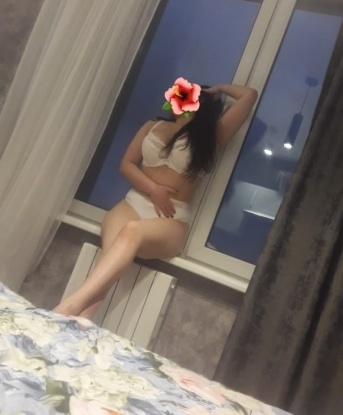 ✨ Мои услуги включают классический и эротический массаж, стриптиз, фетиш, легкое доминирование. В моей коллекции есть уникальные костюмы и игрушки, чтобы разнообразить наше время вместе.
🌹 Отзывы моих предыдущих клиентов говорят о моей привлекательности и таланте. Моя фотография 100% реальная и подтверждает мою красоту и женственность.
🏙️ Живу я в Москве, городе страсти и возможностей. Буду рада встретиться с тобой в моей уютной апартаменте или приехать к тебе.
💫 Гарантирую конфиденциальность, уважение и безопасность во время нашей встречи. Позволь себе окунуться в мир наслаждения под моим обаянием. Звони мне прямо сейчас, чтобы отправиться в незабываемое путешествие по нашим фантазиям! Милена